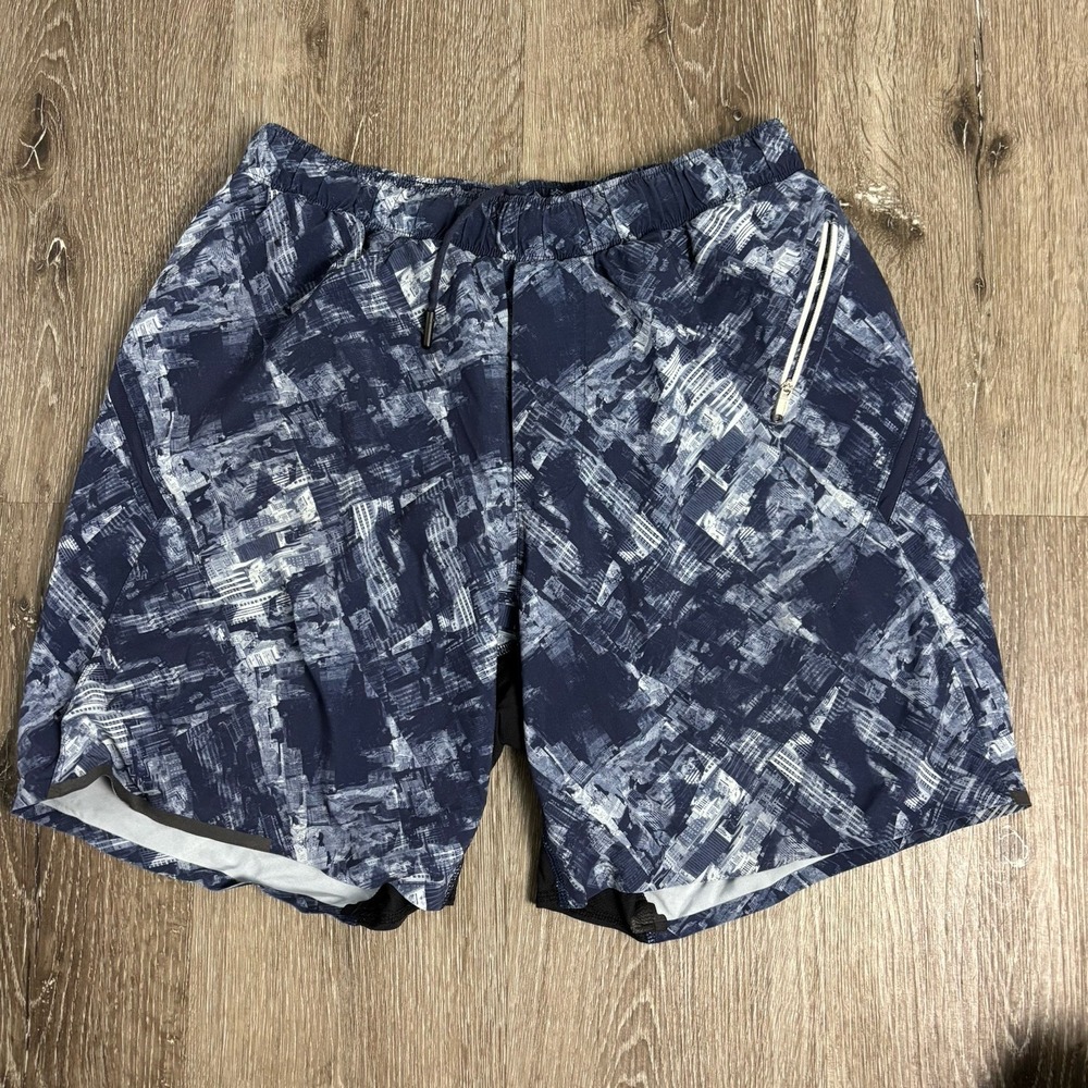 Lululemon Surge Men's M Lined Running Shorts Blue Caspian 7" Elastic‎ Gym